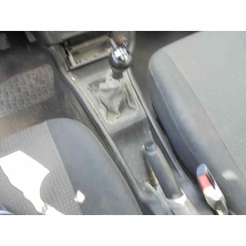 opel astra g berlina del año 2004