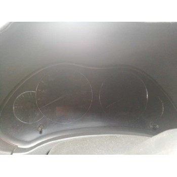 toyota avensis berlina (t25) del año 2004