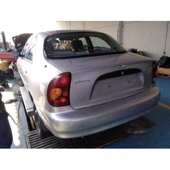 daewoo lanos del año 2002