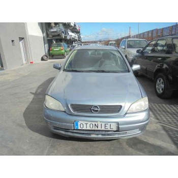 opel astra g berlina del año 2004