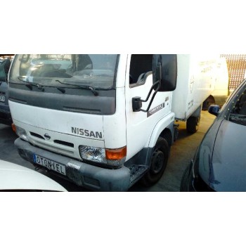 nissan cabstar del año 2000