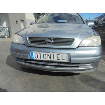 opel astra g berlina del año 2004