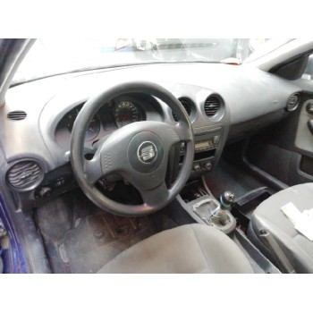 seat ibiza (6l1) del año 2003