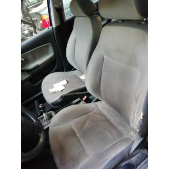 seat ibiza (6l1) del año 2003