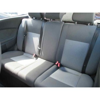 seat ibiza (6l1) del año 2004