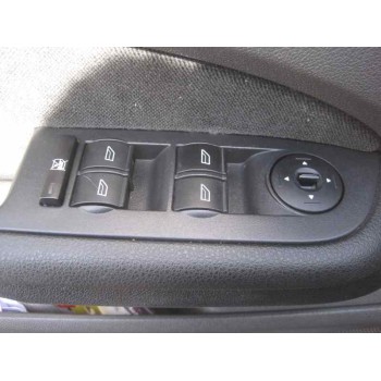 ford focus berlina (cap) del año 2006