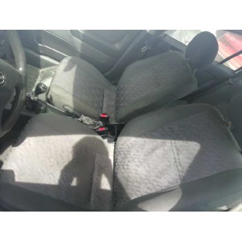 opel astra g berlina del año 2001