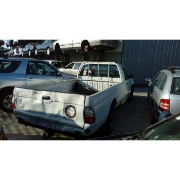 mitsubishi l 200 (k6/7) del año 2004