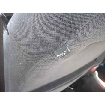 ford focus berlina (cap) del año 2006