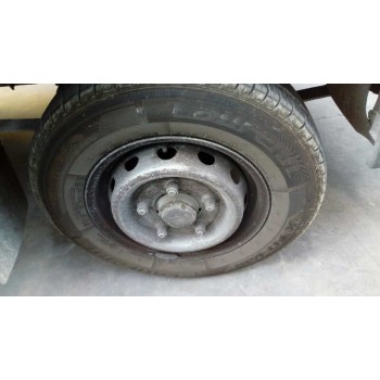 nissan cabstar del año 2000