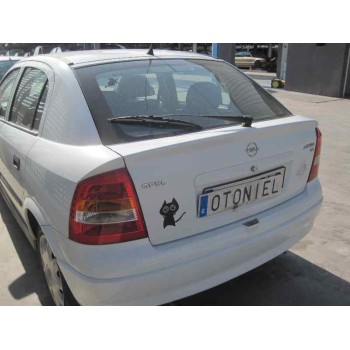opel astra g berlina del año 2001
