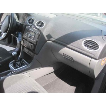 ford focus berlina (cap) del año 2006