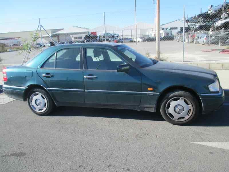 MERCEDES-BENZ CLASE C (W202) BERLINA