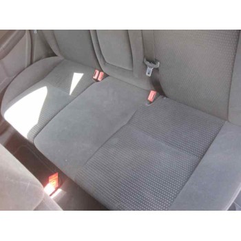 ford focus berlina (cap) del año 2006