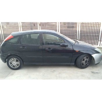 ford focus berlina (cak) del año 2001