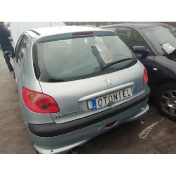 peugeot 206 berlina del año 2004