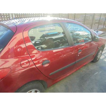 peugeot 206 berlina del año 1999