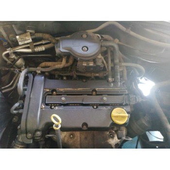 opel corsa c del año 2004