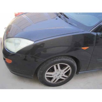 ford focus berlina (cak) del año 2001