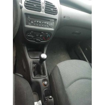 peugeot 206 berlina del año 2004