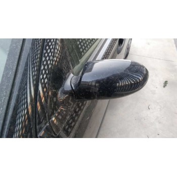 ford focus berlina (cak) del año 2001