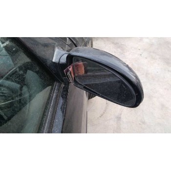 ford focus berlina (cak) del año 2001