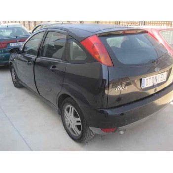 ford focus berlina (cak) del año 2001