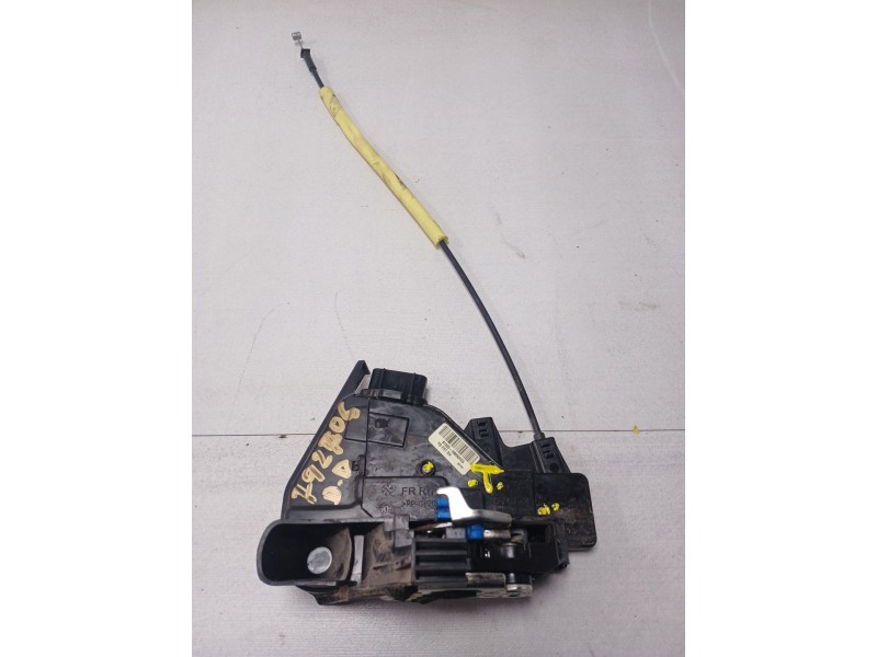 Recambio de cerradura puerta delantera derecha para kia rio iv (yb, sc, fb) 1.4 crdi 90 referencia OEM IAM   