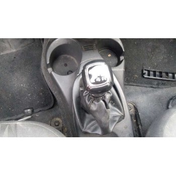 ford focus berlina (cak) del año 2001