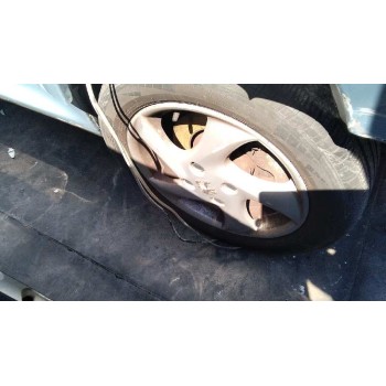 peugeot 206 berlina del año 2001