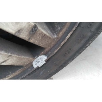 ford focus berlina (cak) del año 2001