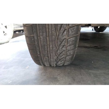 peugeot 206 berlina del año 2001