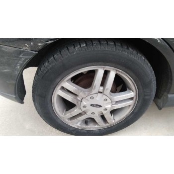 ford focus berlina (cak) del año 2001