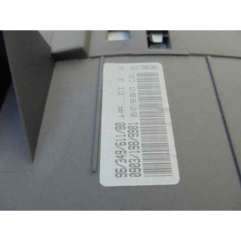 peugeot 206 berlina del año 1999