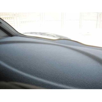 ford focus berlina (cak) del año 2001