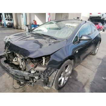 opel astra j gtc del año 2012