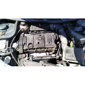 peugeot 206 berlina del año 2001