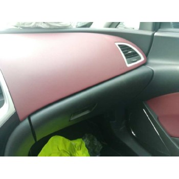 opel astra j gtc del año 2012