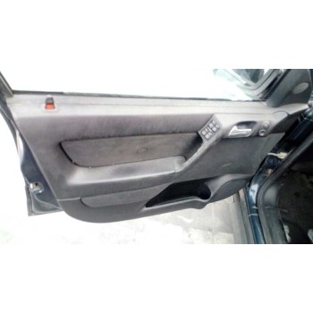 opel astra g berlina del año 2002