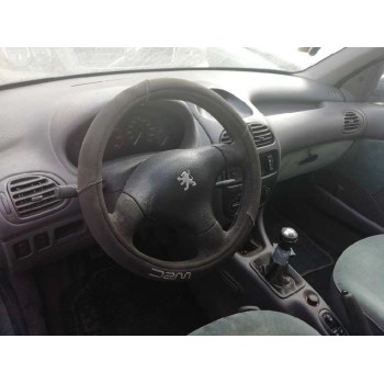 peugeot 206 berlina del año 1999