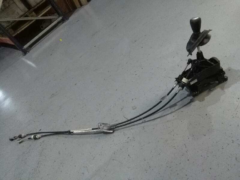 Recambio de palanca cambio para ford fiesta (ccn) champions edition referencia OEM IAM CA6R7C453MBA  