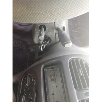 peugeot 206 berlina del año 1999