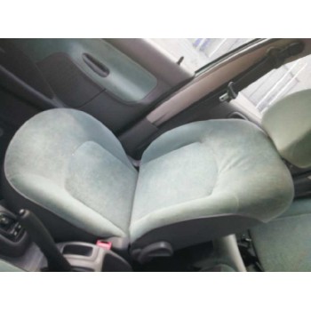 peugeot 206 berlina del año 1999