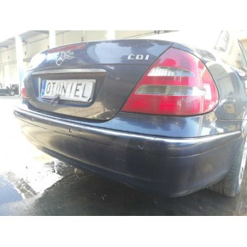 mercedes-benz clase e (w211) berlina del año 2004