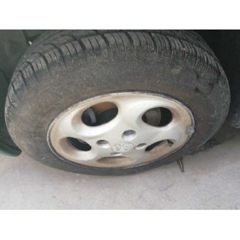 peugeot 206 berlina del año 1999