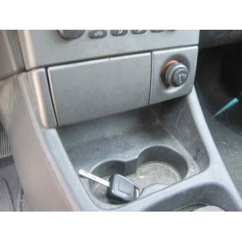 opel zafira a del año 2005