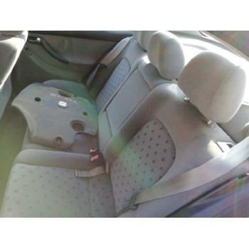 seat toledo (1m2) del año 2001