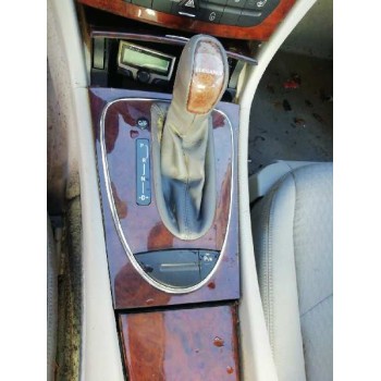 mercedes-benz clase e (w211) berlina del año 2004