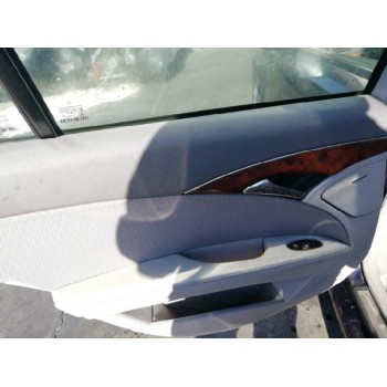 mercedes-benz clase e (w211) berlina del año 2004