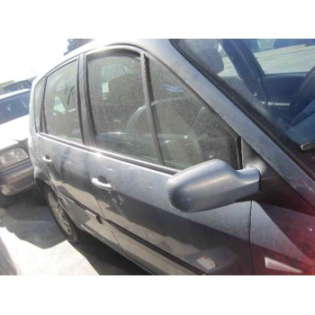 renault scenic ii del año 2005